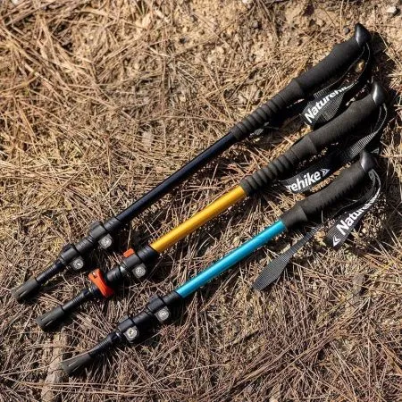 Палка Треккинговая Naturehike ST01 6061 AL NH17D001-Z с 3 узлами женская 57-120 золотой Палка Треккинговая Naturehike ST01 6061 AL NH17D001-Z с 3 узлами женская 57-120 золотой