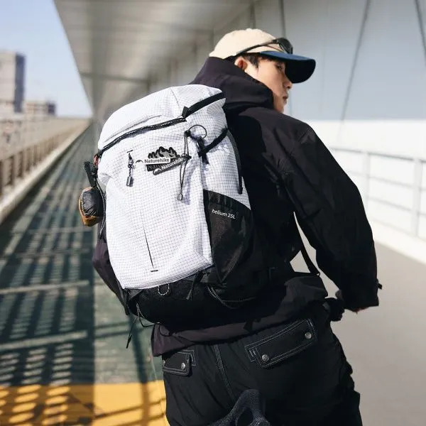 Рюкзак Naturehike CNK2300BB017 Helium 25 л, белый с черным