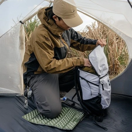 Сидушка CNK2650WS011 Troues Egg Nest складная зеленая