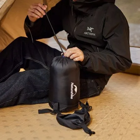 Мешок компрессионный Naturehike CNH22SD002 для спальных мешков XS чёрный Мешок компрессионный Naturehike CNH22SD002 для спальных мешков XS чёрный