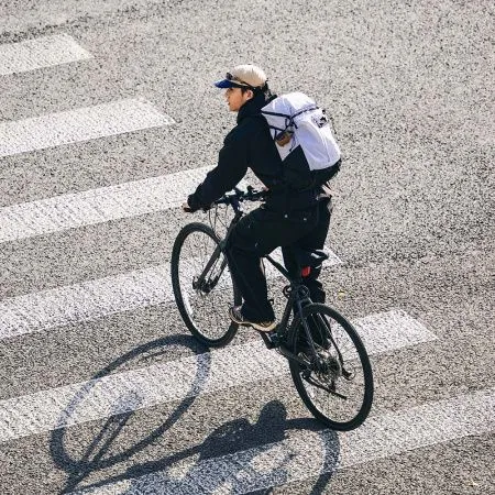 Рюкзак Naturehike CNK2300BB017 Helium 25 л, белый с черным