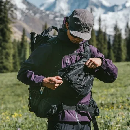 Рюкзак Naturehike CNK2450XB014 Helium 70 л черный M,6975641883876