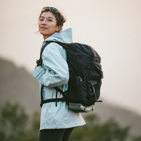 Рюкзак Naturehike CNK2300BB017 Helium 25 л, черный