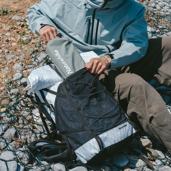 Стол Naturehike CNK2450JJ027 Yamami Y01 складной серый